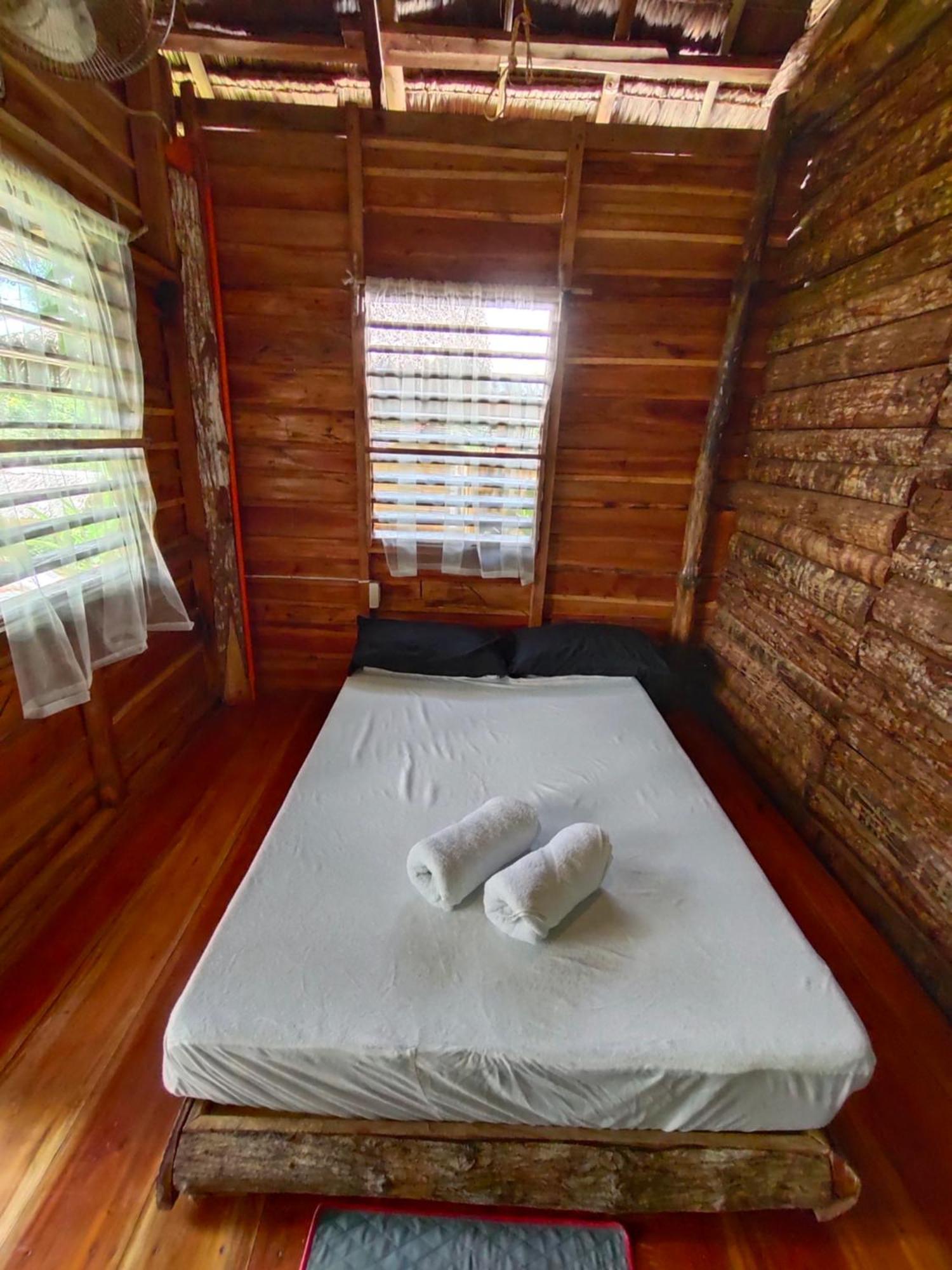 Payag N' Kapitan, Experience Pinubre Living Hotell Siquijor Rom bilde
